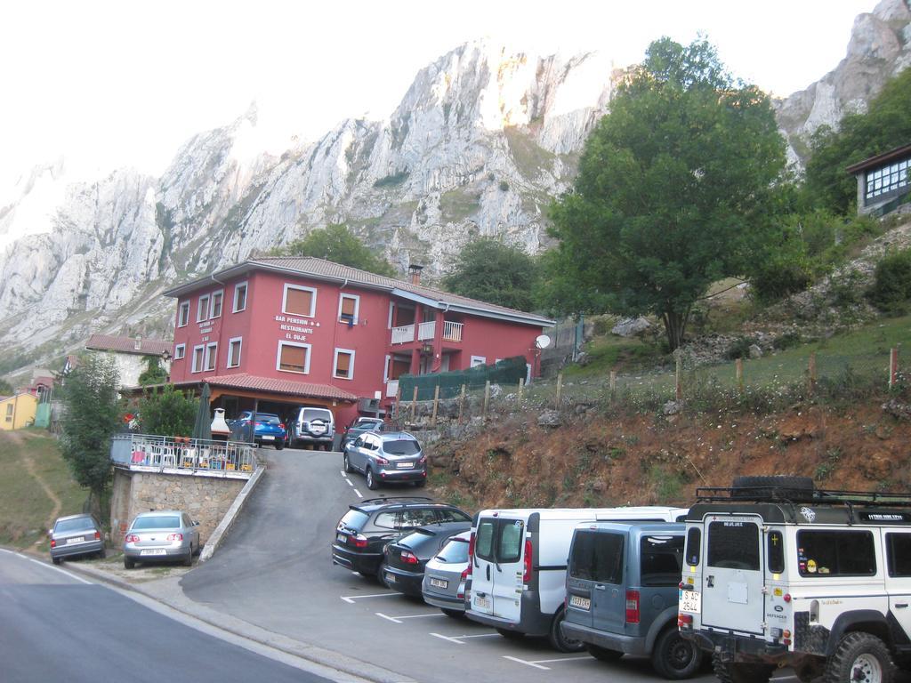 Hostal El Duje Tielve Екстер'єр фото